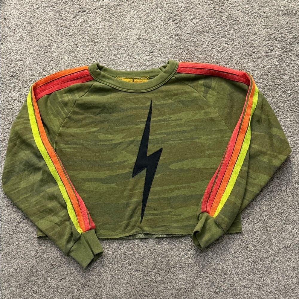 Aviator Nation
Camo Print Bolt Cropped Sweatshirt size S
